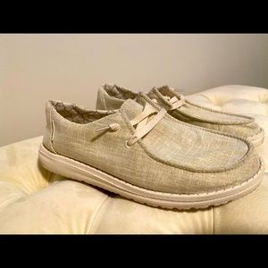 Hey Dude Wendy style gold glitter and cream.